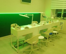 Tulip Nail Bar: Маникюр, педикюр и оформление бровей  - всё для вашего идеального образа