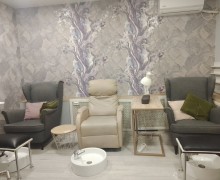 Tulip Nail Bar: Маникюр, педикюр и оформление бровей  - всё для вашего идеального образа